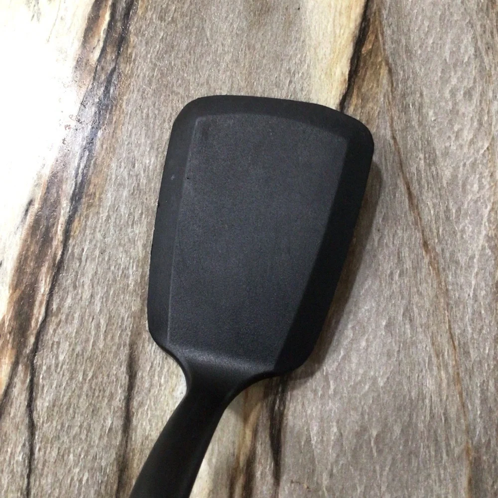 Farberware Professional Heat Resistant Short Spatula Black Plastic Turner